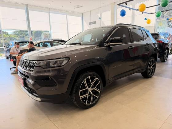 JEEP COMPASS 1.3 T270 TURBO FLEX LIMITED AT6 JEEP COMPASS 1.3 T270 TURBO FLEX LIMITED AT6